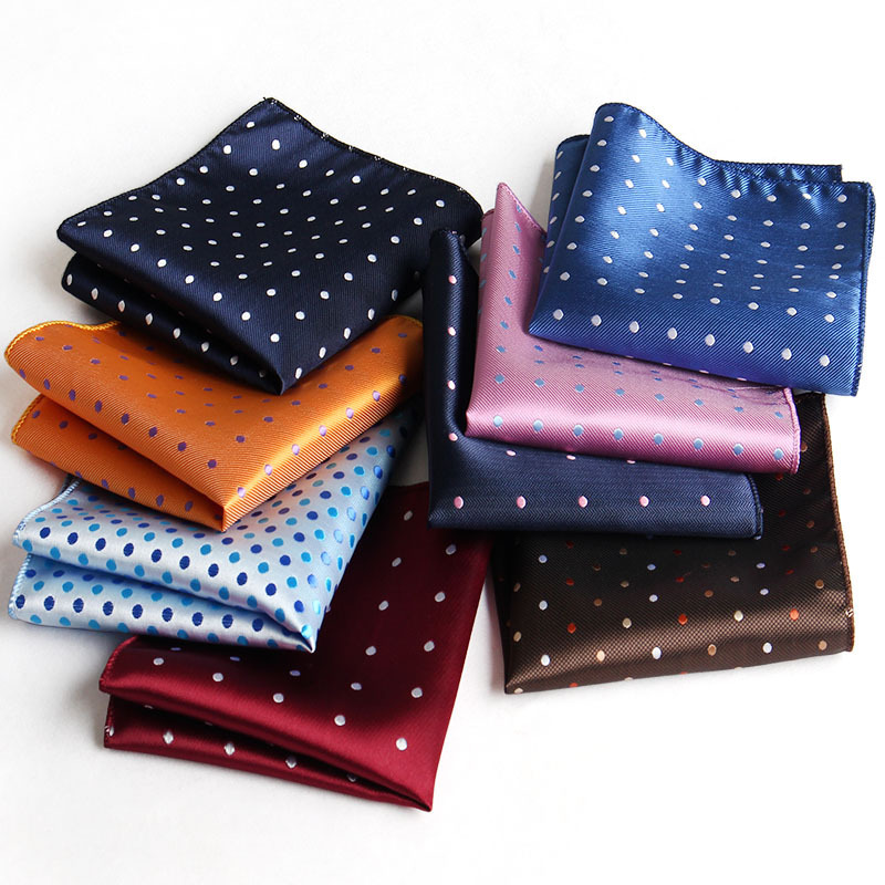 23 ซม.คลาสสิก Polka Dot Men Pocket Square ชุดสูทผ้าเช็ดหน้าเจ้าบ่าวงานแต่งงานผ้าพันคอสีดําสีแดงสีฟ้าสีเขียวโพลีเอสเตอร์ Hanky