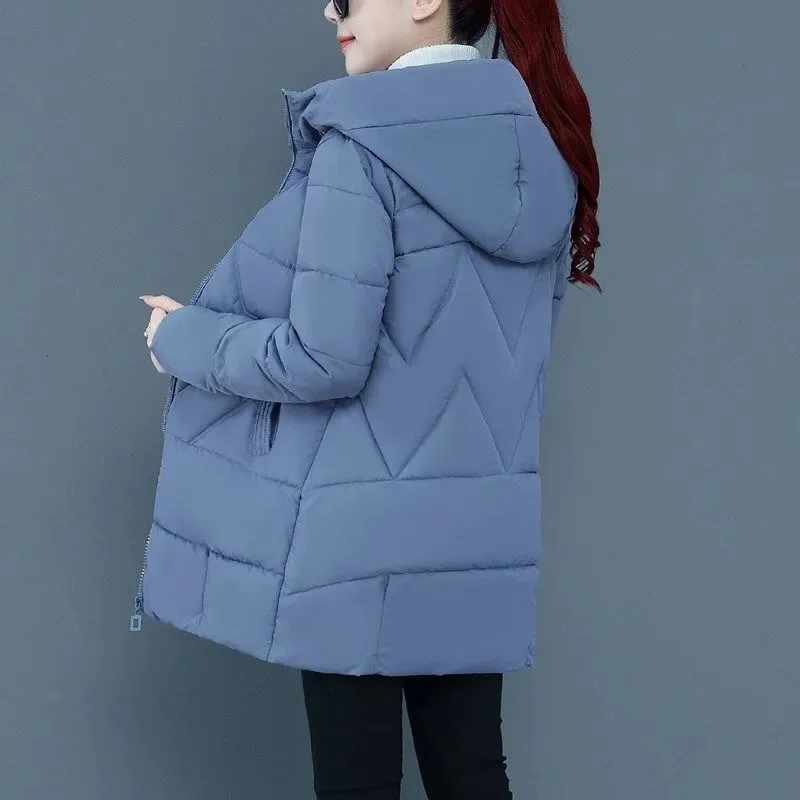 Parkas para mujer, nueva chaqueta de invierno 2021, abrigo acolchado cálido con capucha, abrigos largos coreanos sueltos y gruesos de algodón para madre, abrigos para la nieve