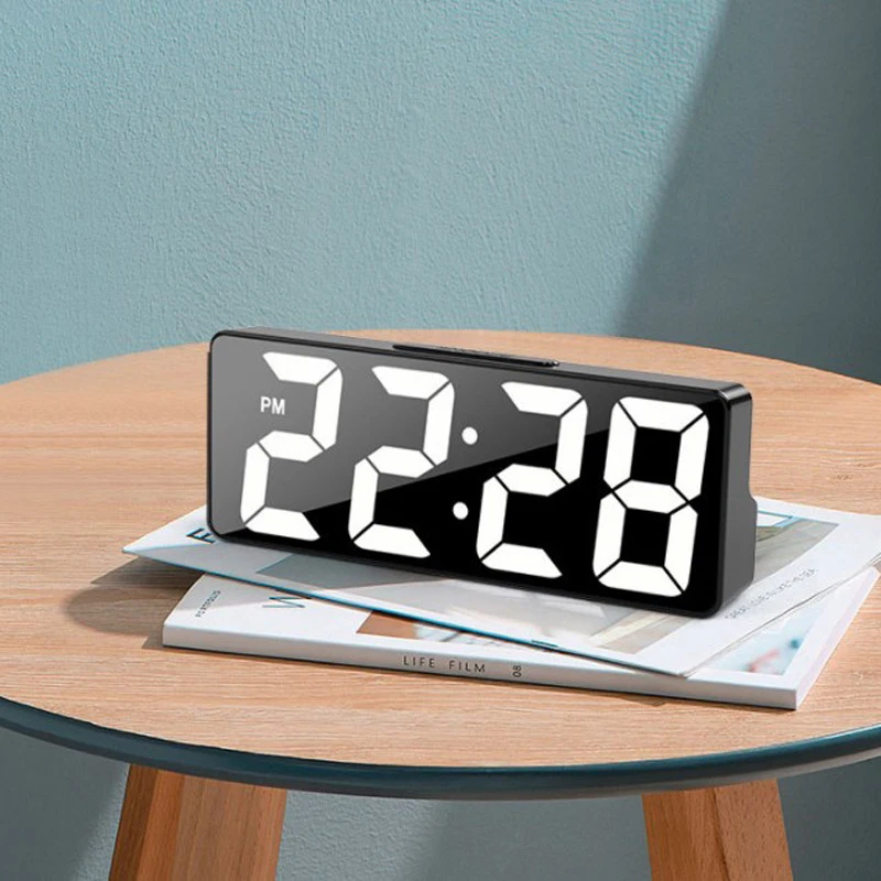 LED-Digitalwecker, Wohnzimmer, Schlafzimmer, elektronische Tischuhr mit Temperaturanzeige, einstellbare Helligkeit, 12/24 Stunden
