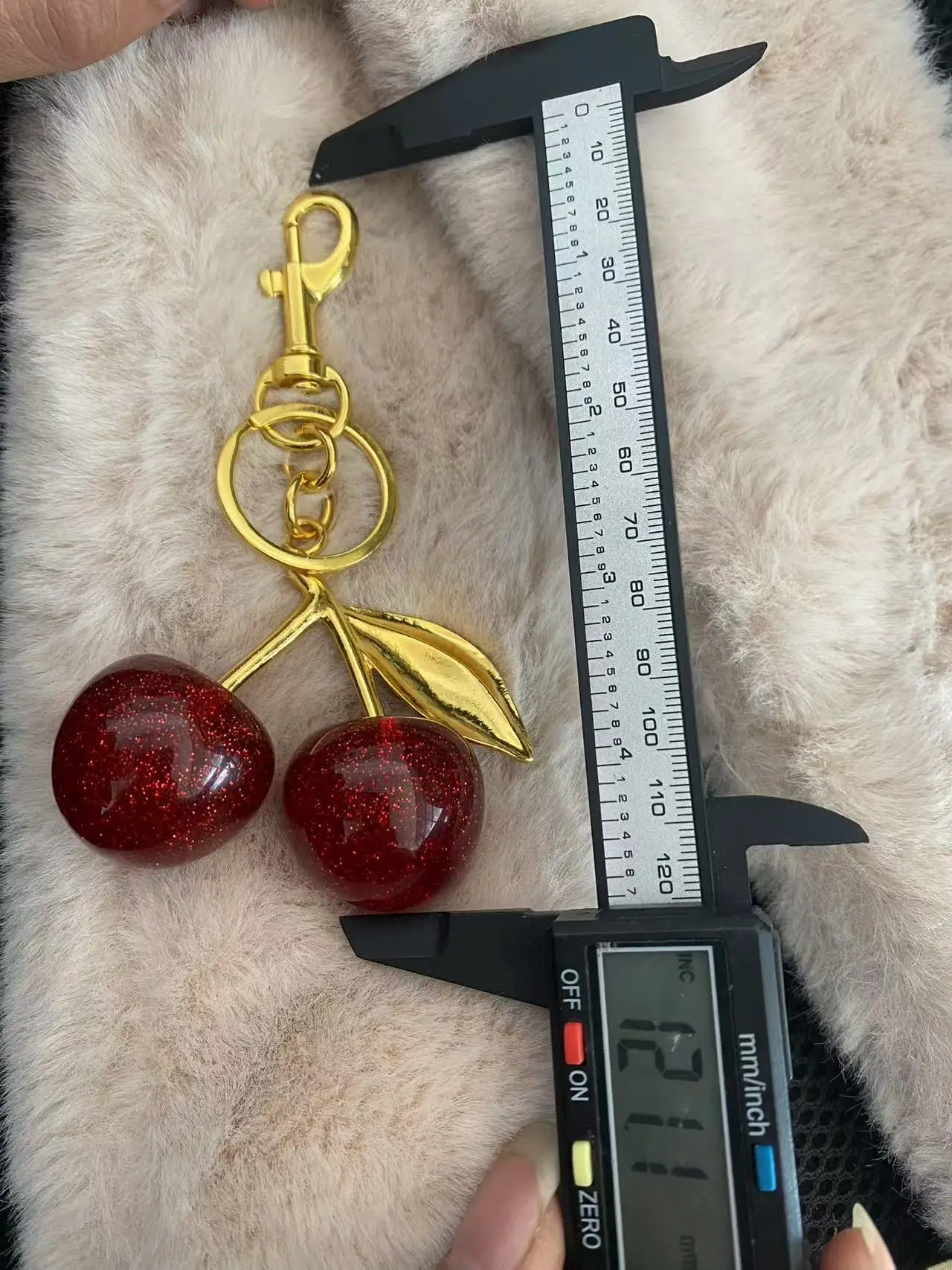 Portachiavi alla moda con ciliegia rossa, frutta estiva, ciliegie, portachiavi con ciondolo per donna, uomo, borsa per gioielli, accessori regalo