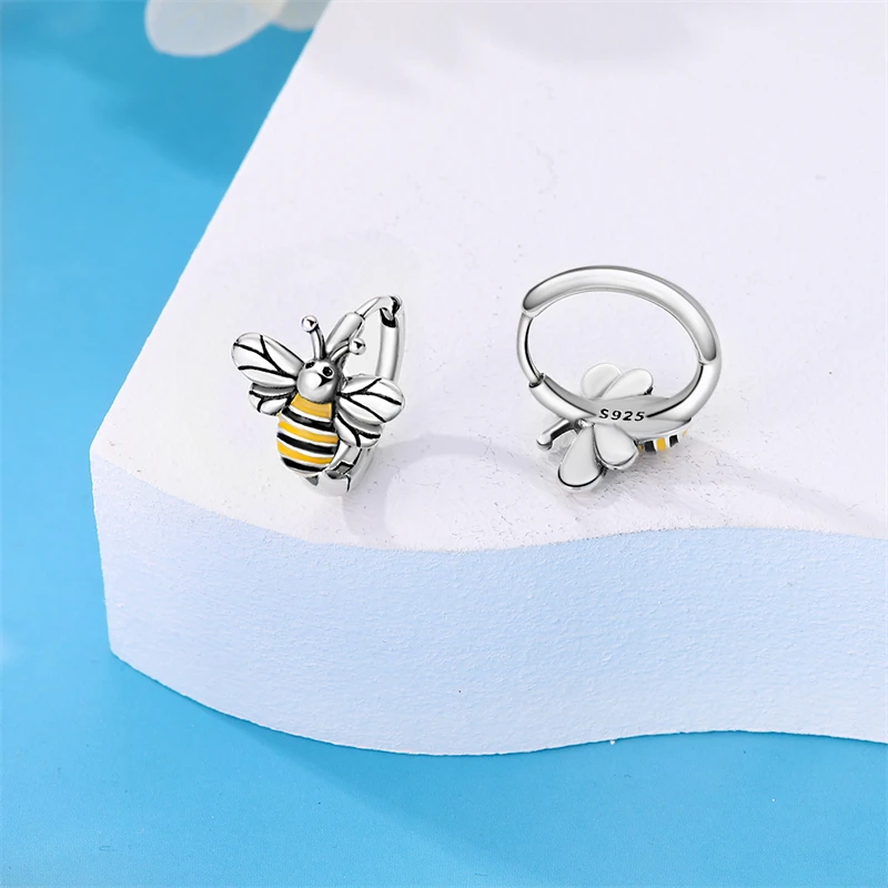 Springtime ต่างหูผู้หญิง 925 เงินสี Original Charm Double Hoop ผีเสื้อแมลงต่างหูเครื่องประดับของขวัญวันเกิด