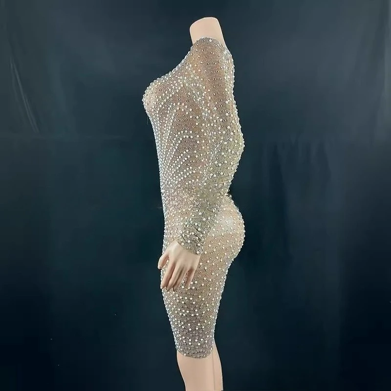 Braunes Mesh-Perlen-Diamant-Halter-Langarm-elegantes V-Ausschnitt-Hochzeits-Abendkleid mit mittlerer Taille für Damen, formelles Kleid für Damen, elegant