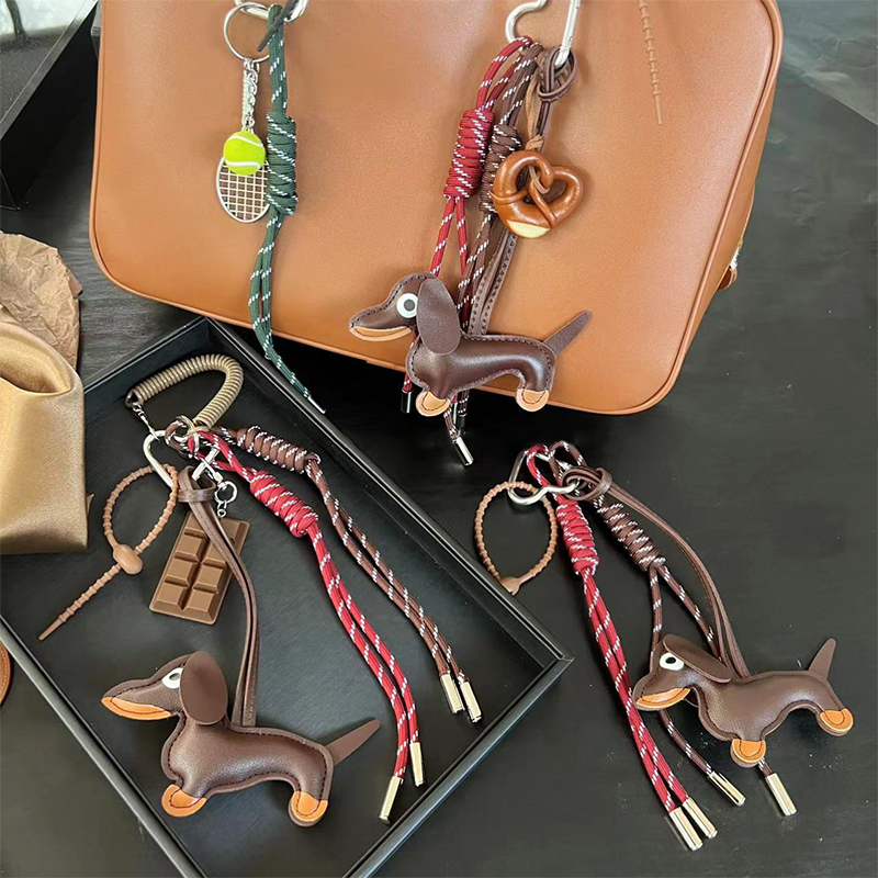 22 Style Dachshund Bag Charm Keychain Pendant,Sausage Dog Handbag Purse Hanging Ornament Personalized Woven Keyring Accessories