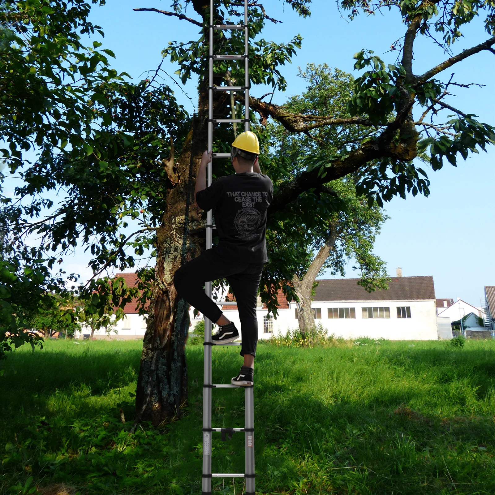 6.2m/20.3ft Folding Extension Ladder Multi Purpose Steps with Detachable Hooks Max Load 150kg for Multipurpose Super High