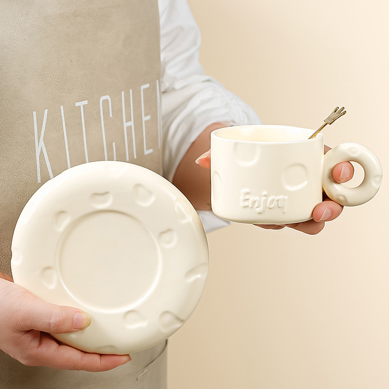 Set cangkir kopi dan piring, Mug cangkir kopi keramik jus susu bentuk donat Latte Mug rumah kue makanan penutup warna Solid