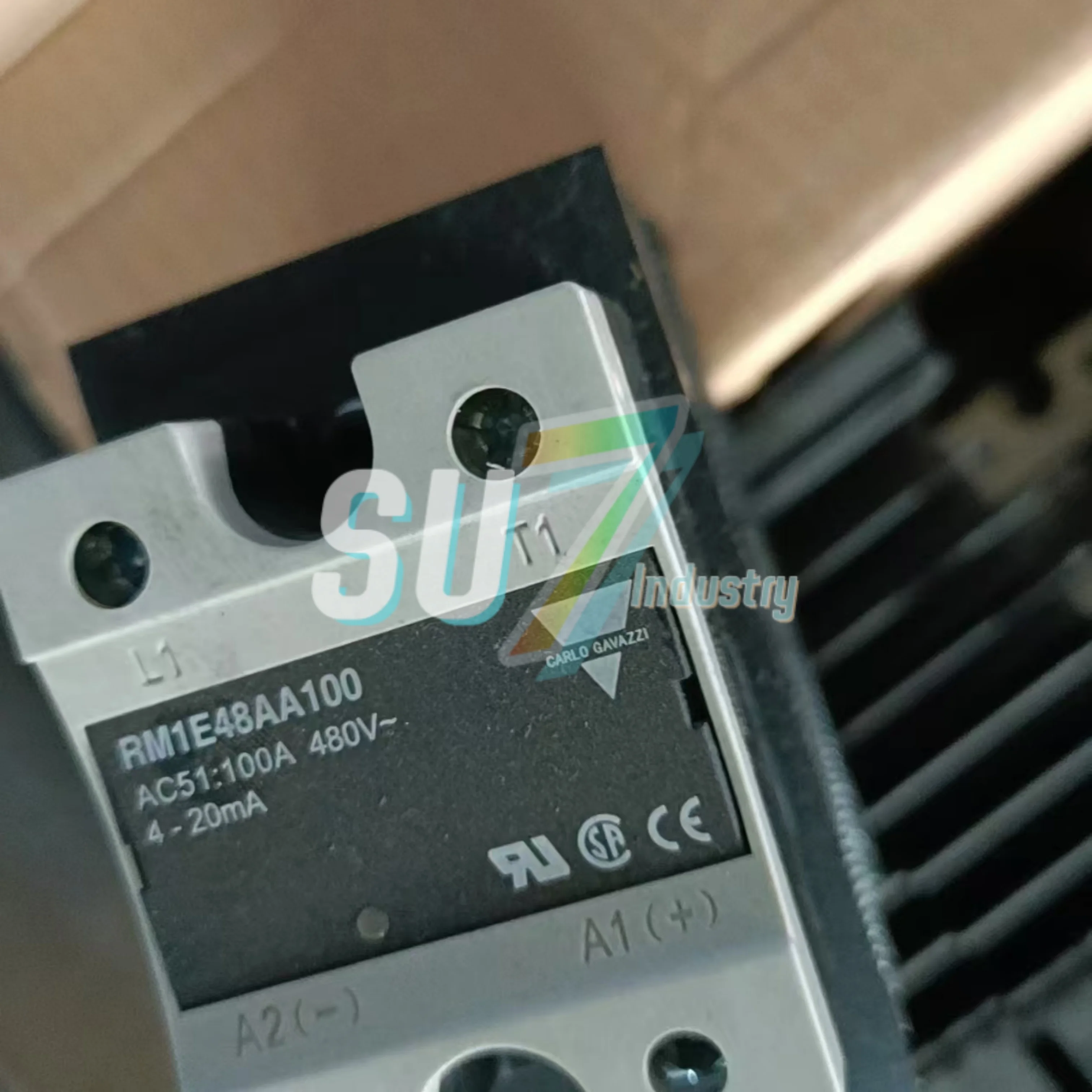 new original   Solid State Relay     RAM1A60D125   RJ1A60D30E   RM1A48A50   RM1E48AA100