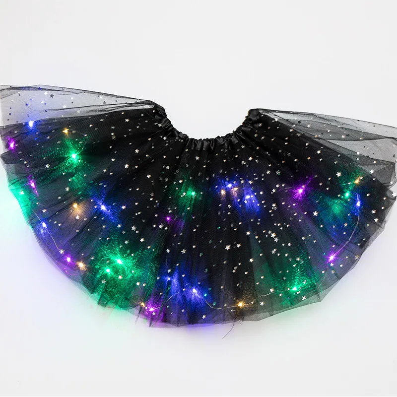Gonna soffice a LED luminosa Gonna a pieghe per danza classica a strati per ragazze Abito corto illuminato in tulle per la festa di compleanno che indossa un costume