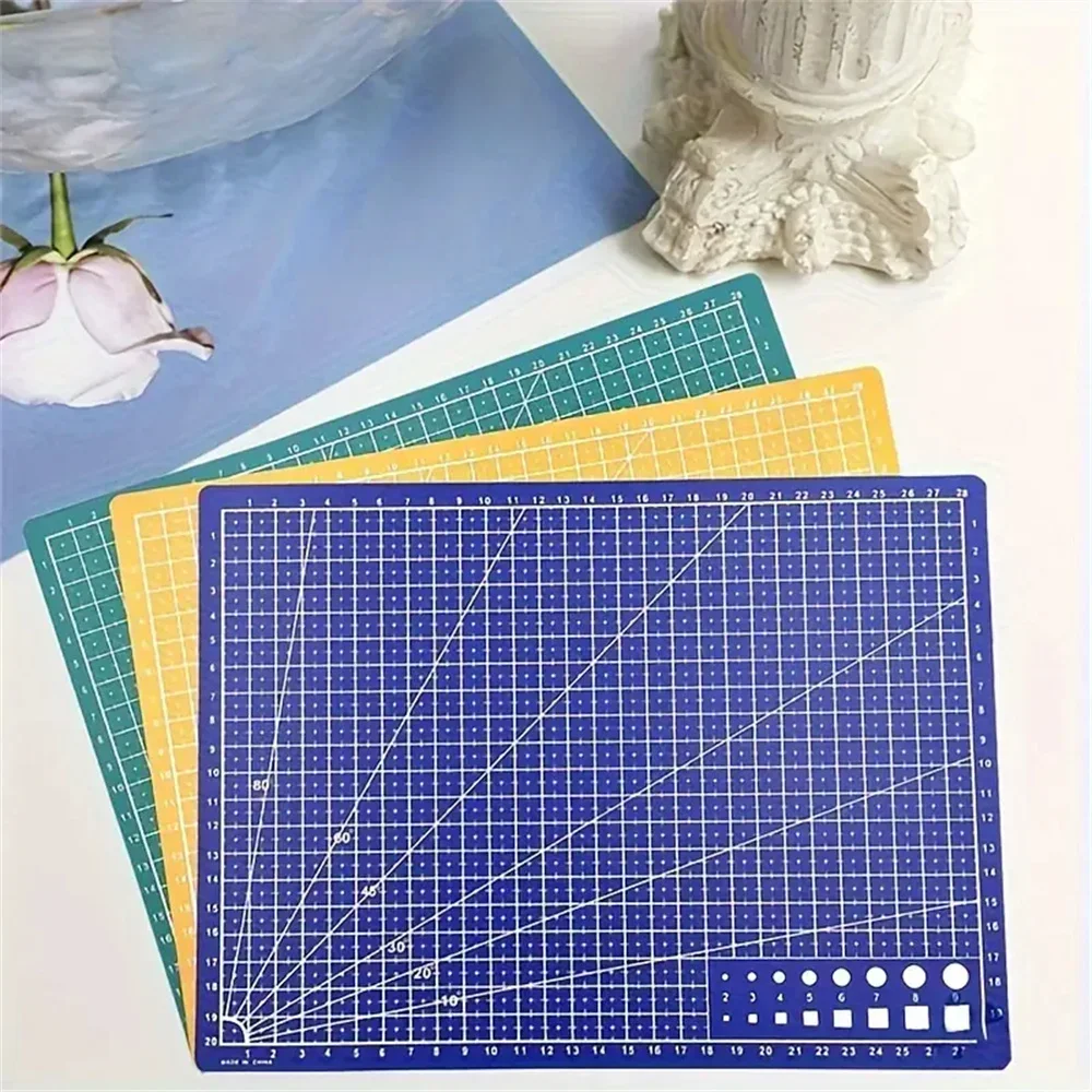 A4/A5 Self-Healing Cutting Mat 1-Pack - Double-Sided Plastic Craft Board with Grid for Sewing, Scrapbooking & Fabric