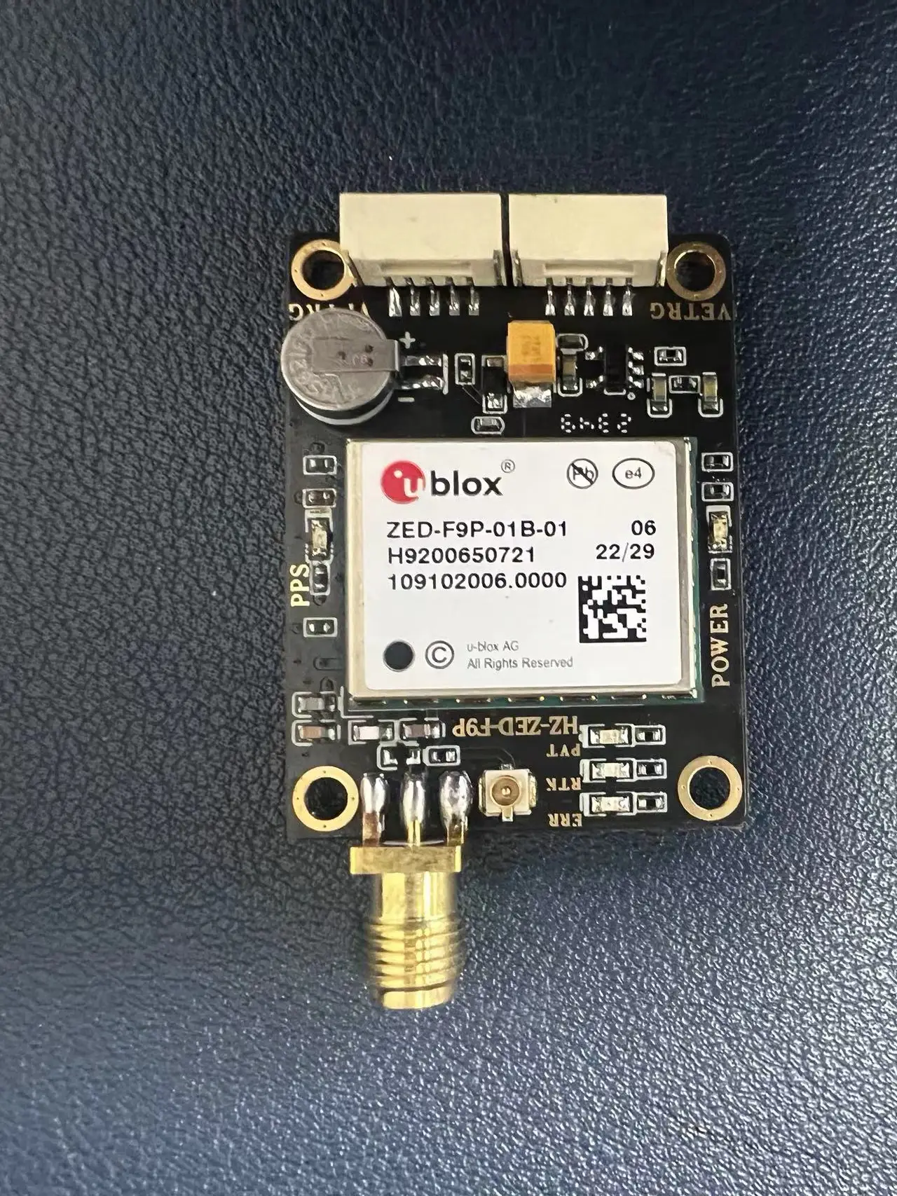 ZED-F9P-01B-01 RTK differential centimeter-level positioning module GPS navigation module new supply receiver UM980 GNSS board