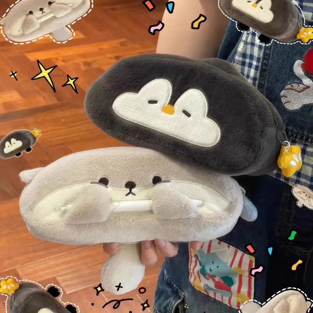 ไม่มีจี้ขนาดใหญ่ความจุดินสอน่ารัก Otter Penguin Plush ปากกากระเป๋าน่ารักการ์ตูนเครื่องเขียนกระเป๋า