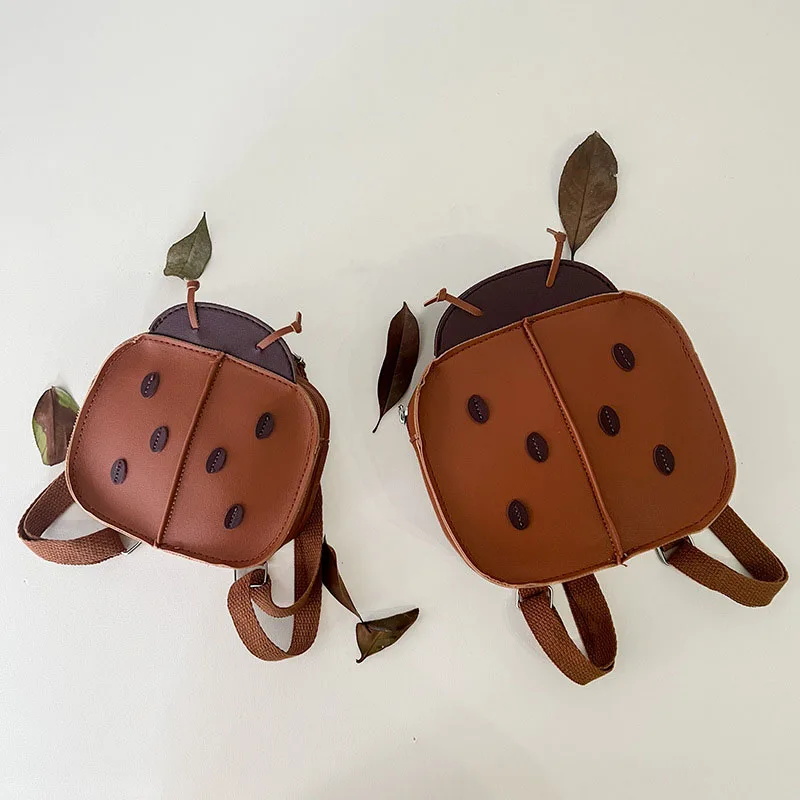 Koreanische Mode Nette Unisex Kinder Baby Marienkäfer Design Schule Taschen PU Leder Kinder Jungen Mädchen Lagerung Im Freien Rucksack