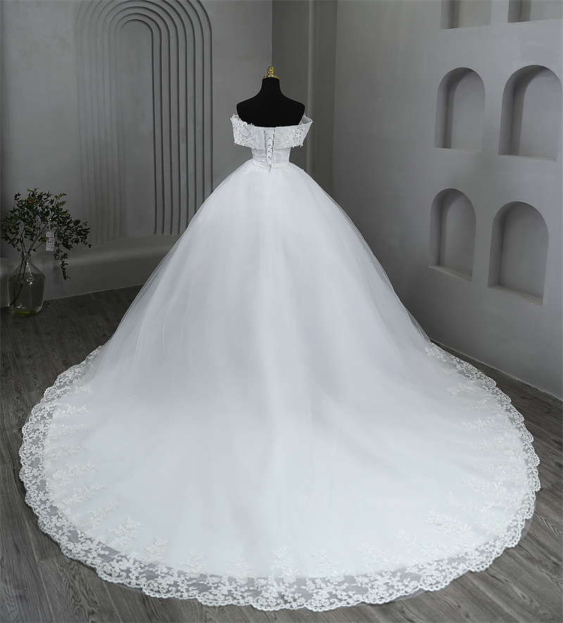Plus Size weiße Brautkleider von der Schulter Brautkleider elegante lange Applikationen Perlen Brautkleid Boden oder lange Zug