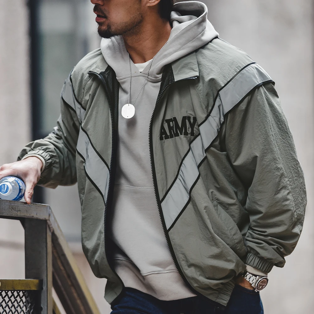 Maden ARMY สะท้อนแสง Hooded Contrasting สีเสื้อแจ็คเก็ตกีฬา Quick-drying แจ็คเก็ตหลวม IPFU การฝึกอบรมชุดสําหรับชายทุกวัน