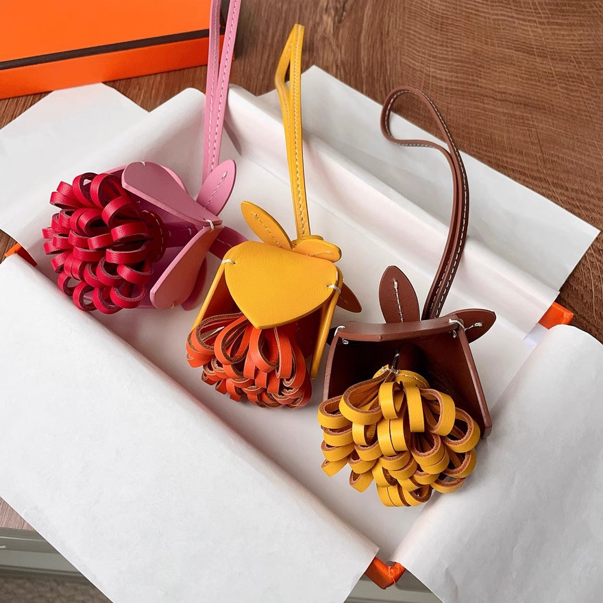 Flower Shaped bag charm colorful women's flower bag pendant high-end Keychain Hand Rope Gift Home Decoration