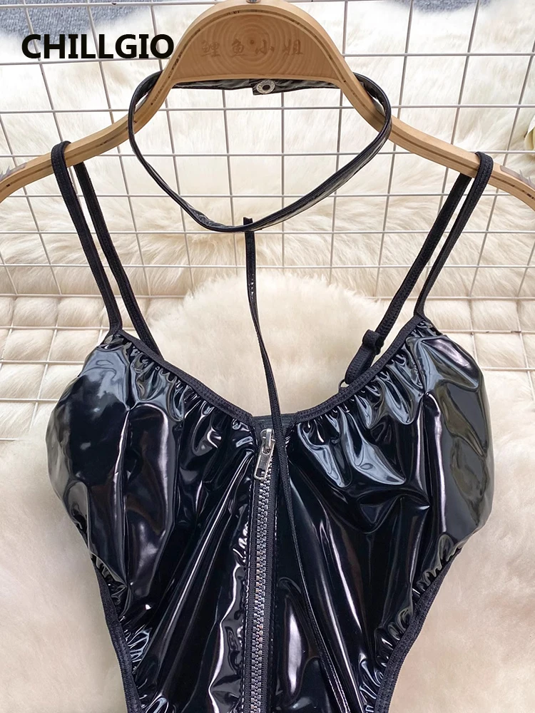 CHILLGIO, monos sexis de PU con cremallera para mujer, monos eróticos de moda con cuello Halter, monos ajustados con combinación de una pieza sin espalda