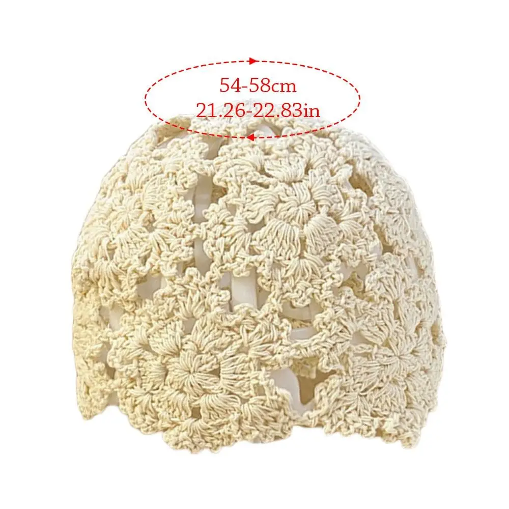 Gorro de punto ahuecado transpirable, boina de encaje con flores, gorro informal de moda para mujer