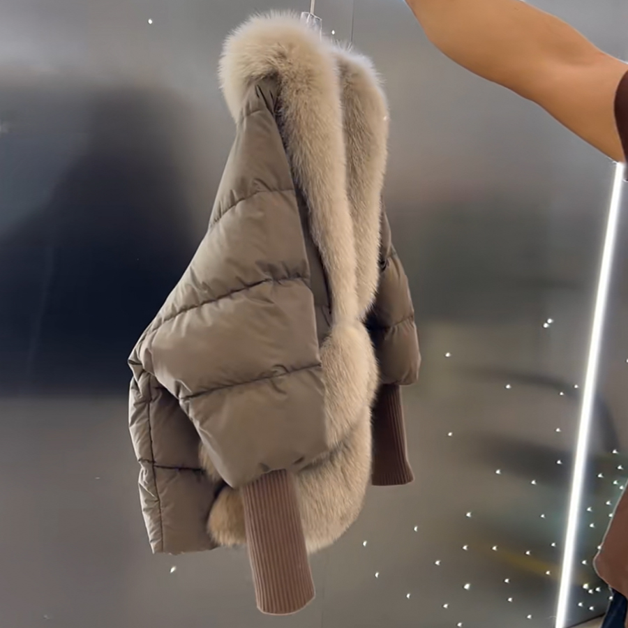 Frauen Winter echte Gänse feder Mantel mit Fuchs Fell kurze natürliche Fuchs Fell Puffer Mantel Luxus Neuankömmling