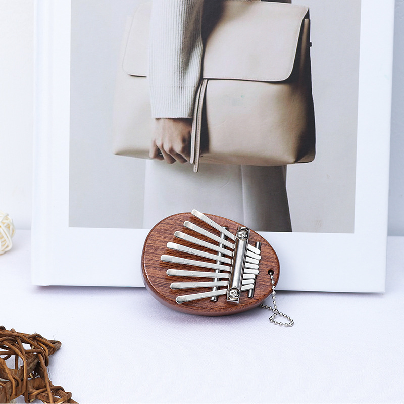 8 teclas mini kalimba de madeira de alta qualidade requintado dedo polegar piano marimba musical bom acessório pingente presente
