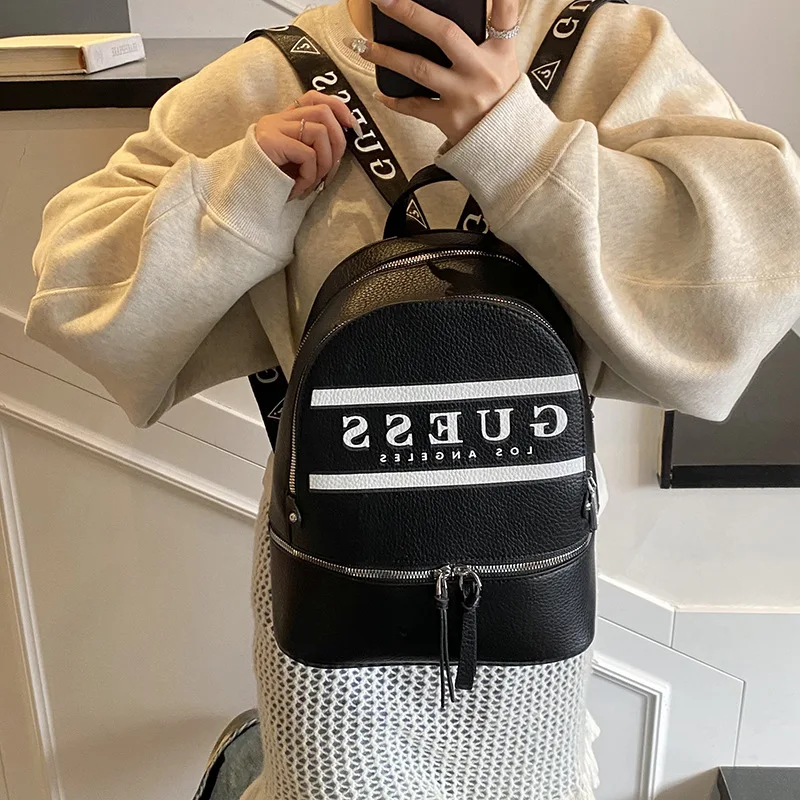 Nueva moda, bolso cruzado de cuero de diseñador, bolso minimalista de lujo para mujer, bolso Vintage con logotipo de letra, bolso de compras elegante informal para ir al trabajo