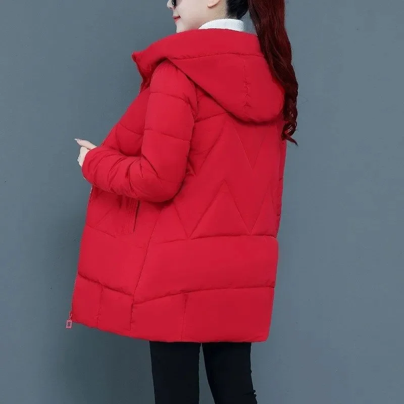 Parkas para mujer, nueva chaqueta de invierno 2021, abrigo acolchado cálido con capucha, abrigos largos coreanos sueltos y gruesos de algodón para madre, abrigos para la nieve