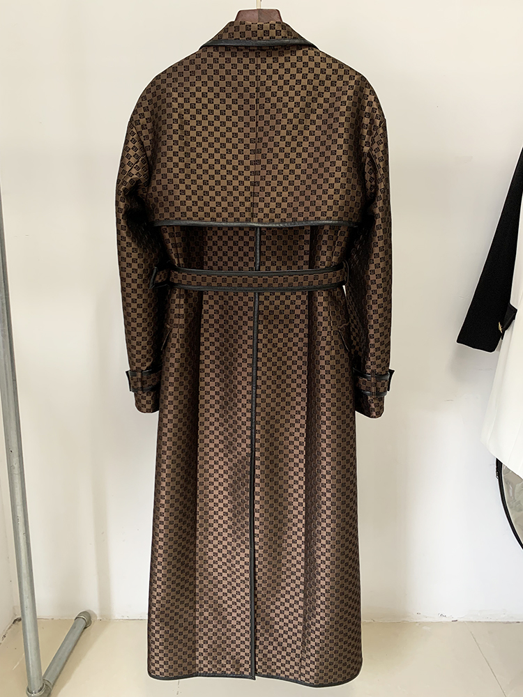 HIGH STREET Neuester 2024-Herbst-Winter-Designermantel für Damen mit Monogramm-Jacquard-Trenchmantel mit Gürtel