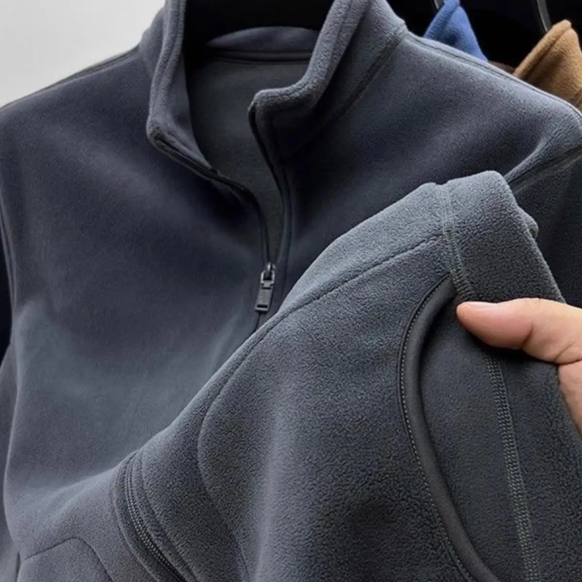 Men's Fce Lined Hooded Cardigan Sweater Casual Stand Collar Warm Jaet Autumn Winter Faion Youth Sle Zipper Closure
