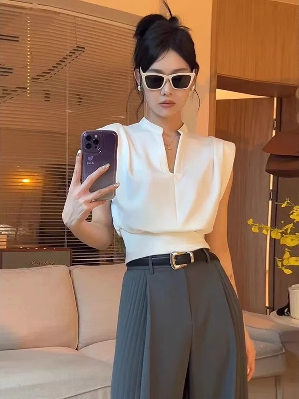 Camisas de mujer 2025 blusas femininas com decote em v sem mangas camisas temperamento cor sólida colheita topos verão vintage todos os jogos blusa