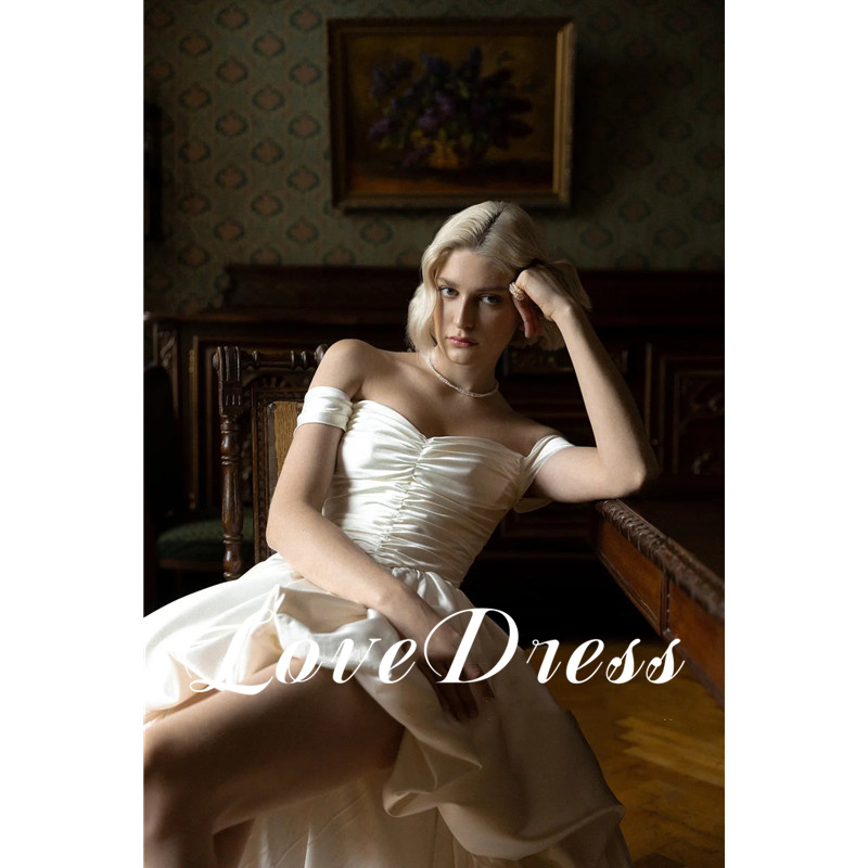 Vintage High/Low Satin Wedding Dresses Simple Off the Shoulder Sleeveless Beach Strapless Bridal Gown Sexy Backless Customized