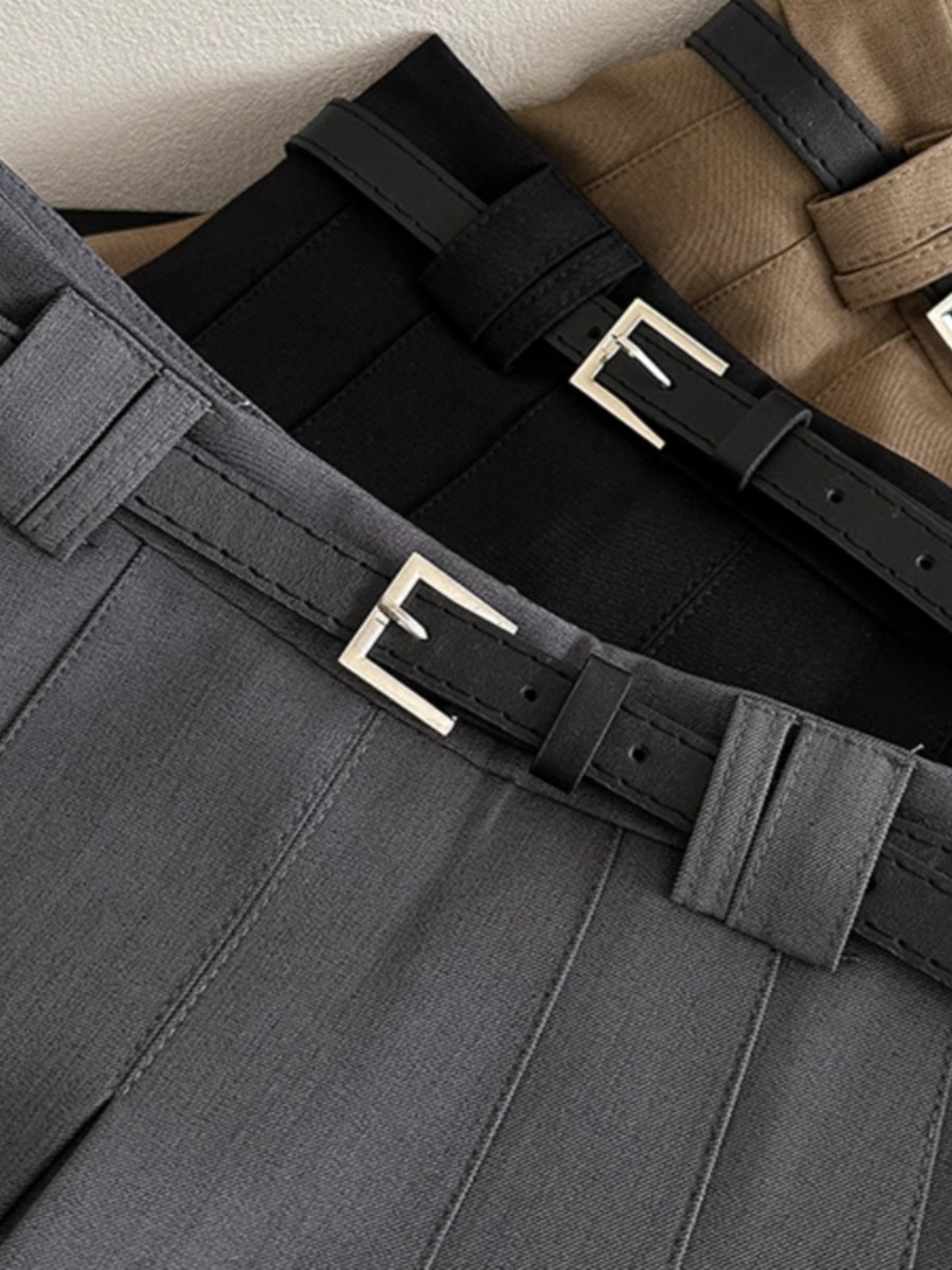 おしゃれレトロプリーツミニスカートハイウエストAラインショートスカート裏地ベルト付き韓国風レディース春夏秋