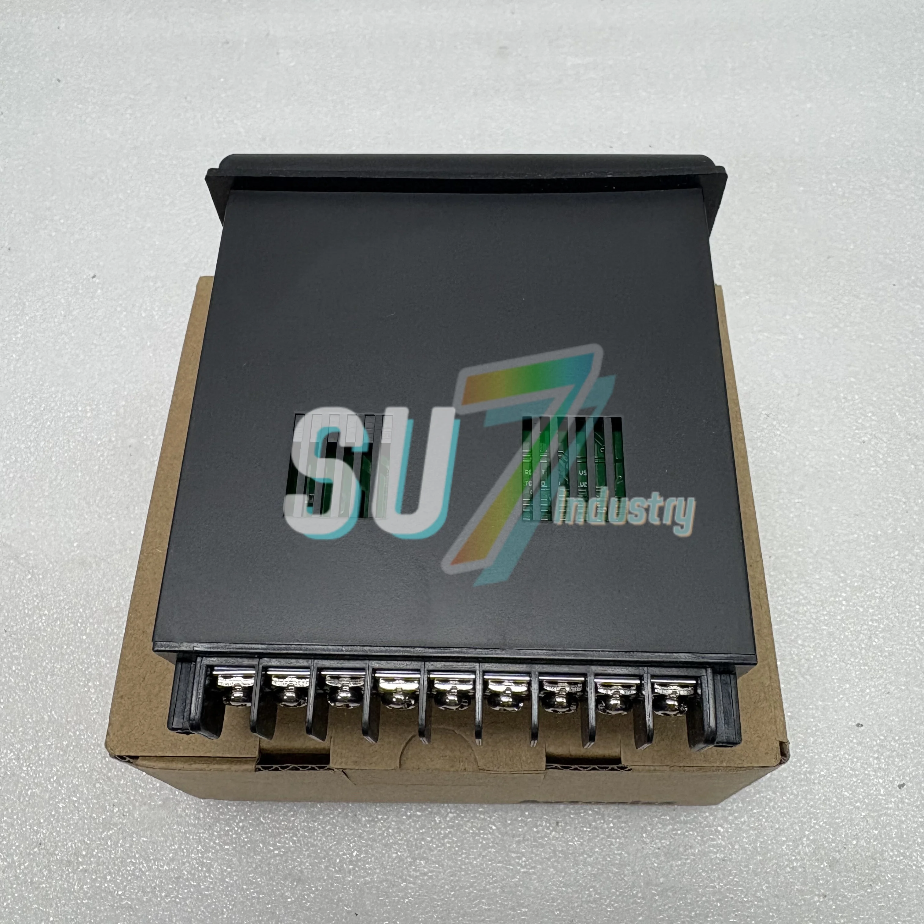 Pulse tachometer     New In box   MP5W-4N