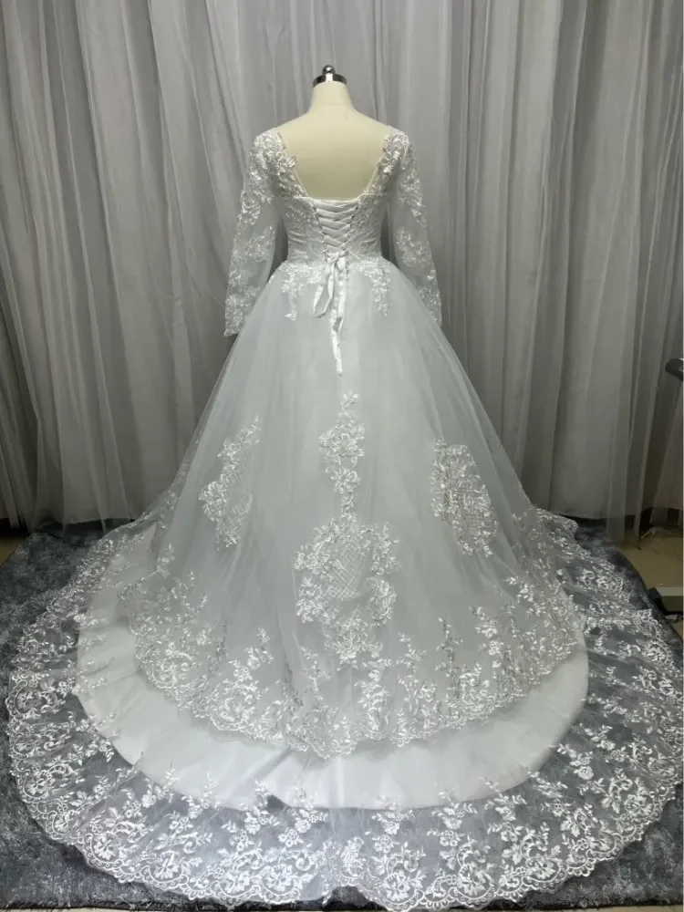 เจ้าหญิง Plus ขนาดชุดแต่งงาน2023ลูกไม้ Applique แขนยาว Custom Made กระโปรงหลายชั้นดูไบคำชุดเจ้าสาว