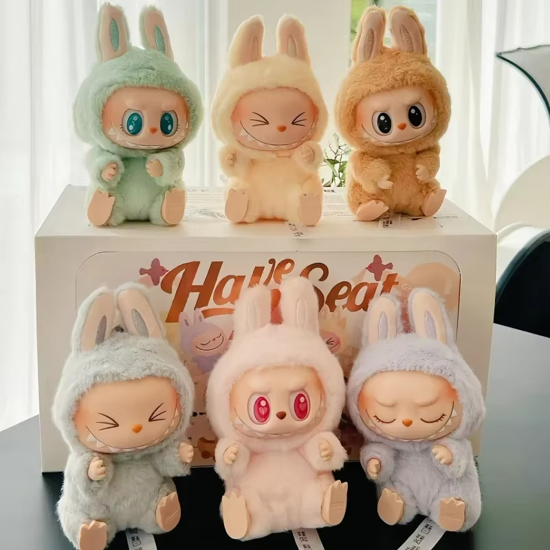 ポップマート Labubu エキサイティングなブラインドボックスアクションアニメフィギュア 17 センチメートルかわいい神秘的なボックスおもちゃ Pvc 人形や趣味の装飾品キッズギフト