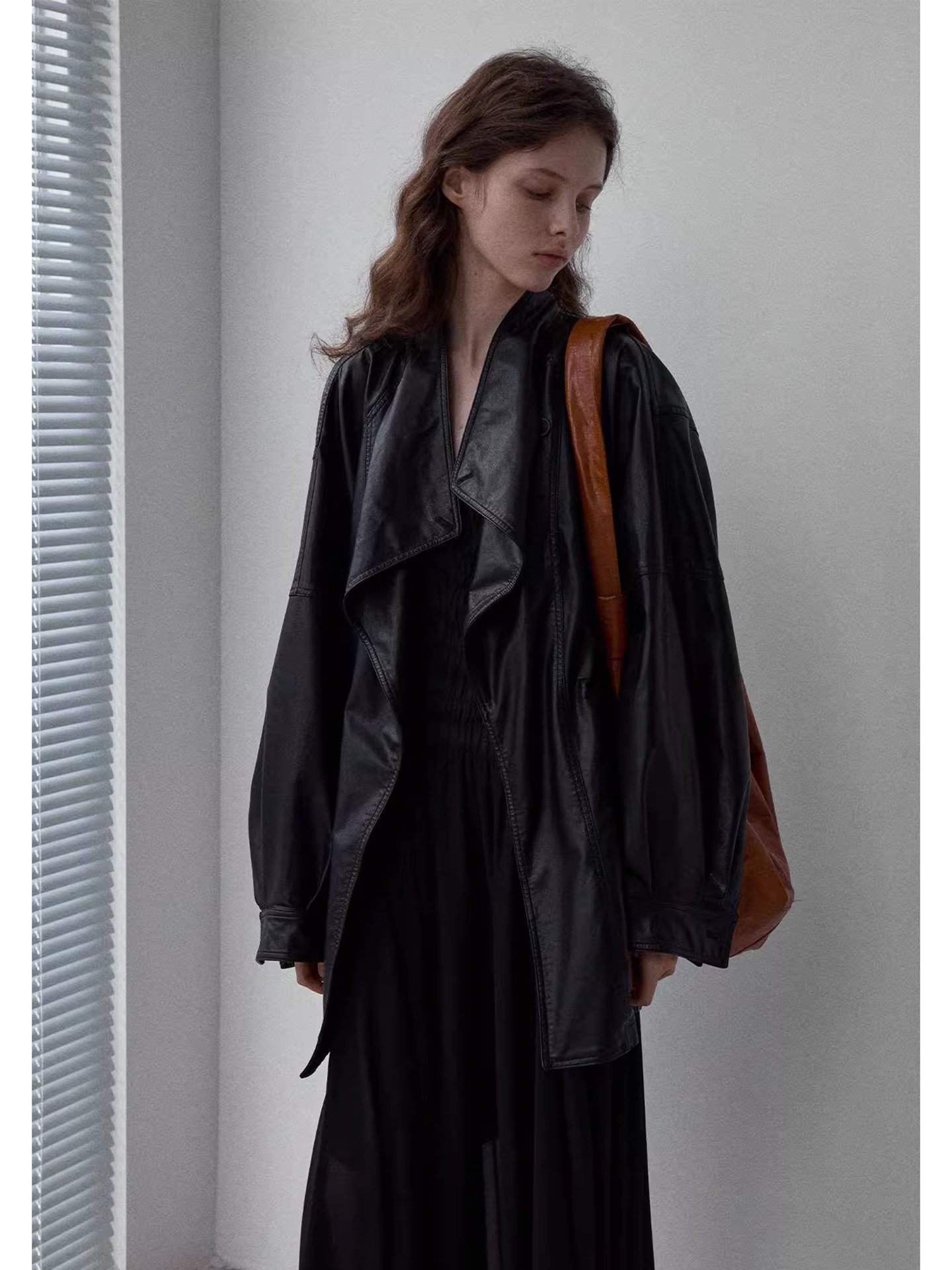 Jaqueta de Couro PU Preta Estilosa 2025 Nova Coleção Outono Casaco F de Couro do Vintage de Alta Qualidade Estilo ...