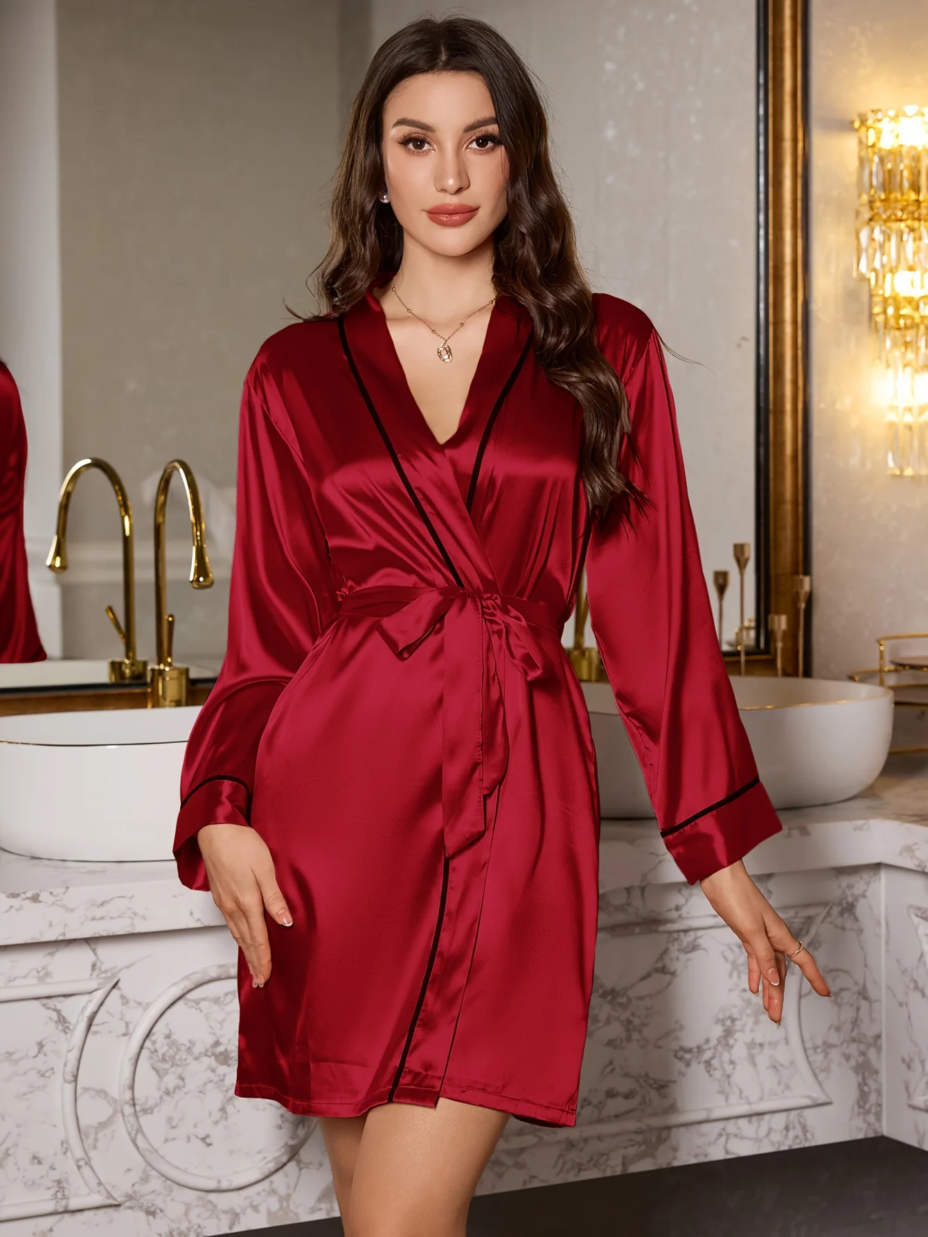 1 camisola curta romântica elegante feminina, pijama de seda macia de cor sólida, robe com cinto fresco e confortável, essencial para casa