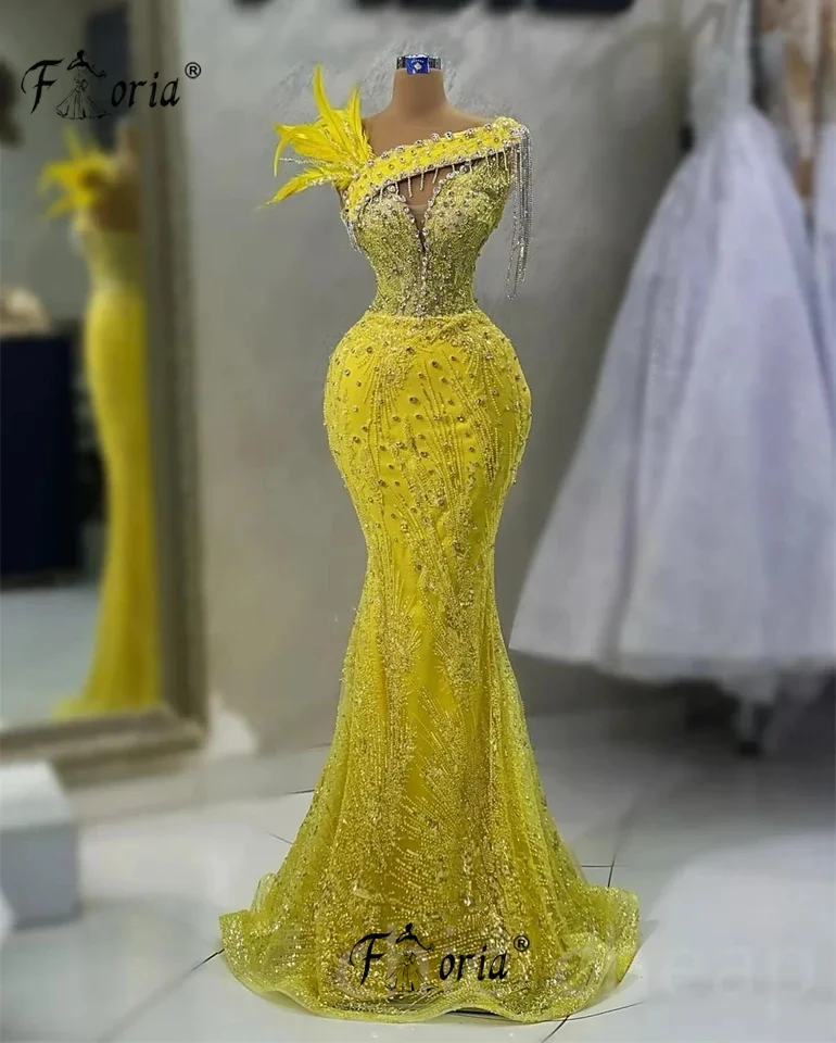 Zarte Kristall Perlen Meerjungfrau Formales Abendkleid Voller Gefrieste Quaste Federn Gelb Abendkleid Nach Maß Robe De Soiree
