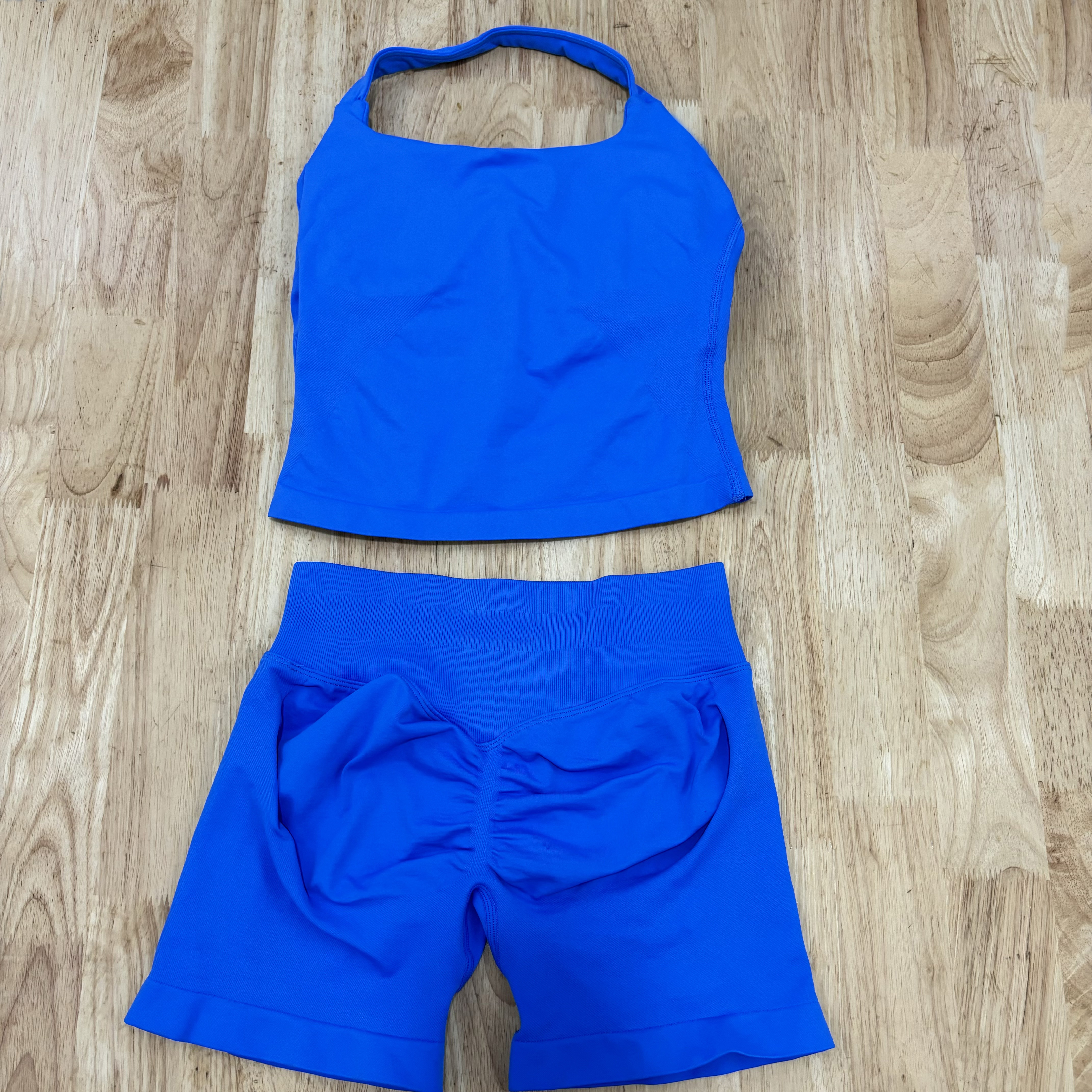 2 個インパクトジムセット女性背中の開いたタンクトップハイウエストうずくまるシームレスショーツフィットネス服アクティブウェアワークアウトセットジムスーツ