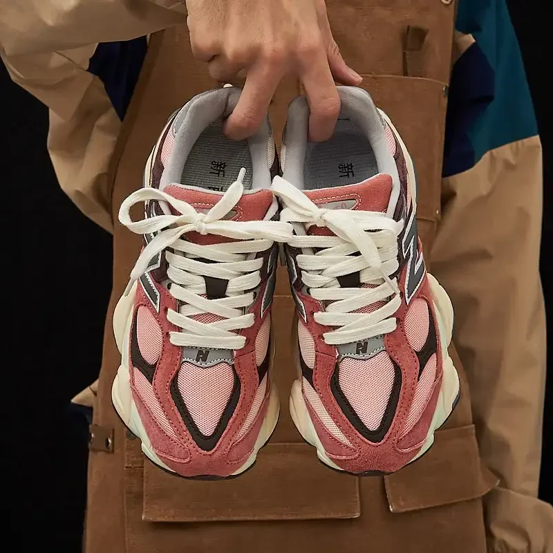 Zapatos deportivos para hombre, zapatillas informales de lujo, zapatos para correr de malla, plataforma ligera de verano, zapatos para caminar de baloncesto a la moda para hombre