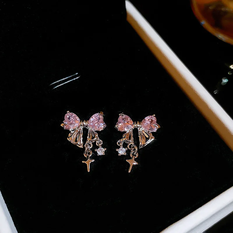 Orecchini a bottone con fiocco rosa per donne Ragazze Orecchini di cristallo con zirconi lucidi Orecchini coreani di moda per feste Regali di gioielli per orecchie Y2k