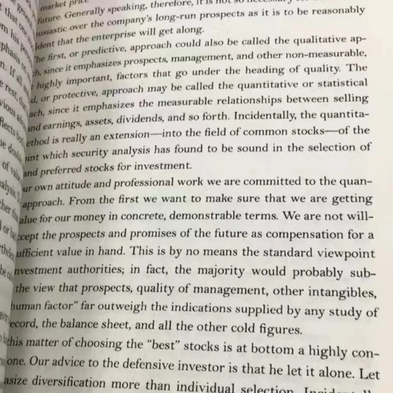 The Intelligent Investor The Definitive Book on Value Investing for Adult Financial Management Reading Books