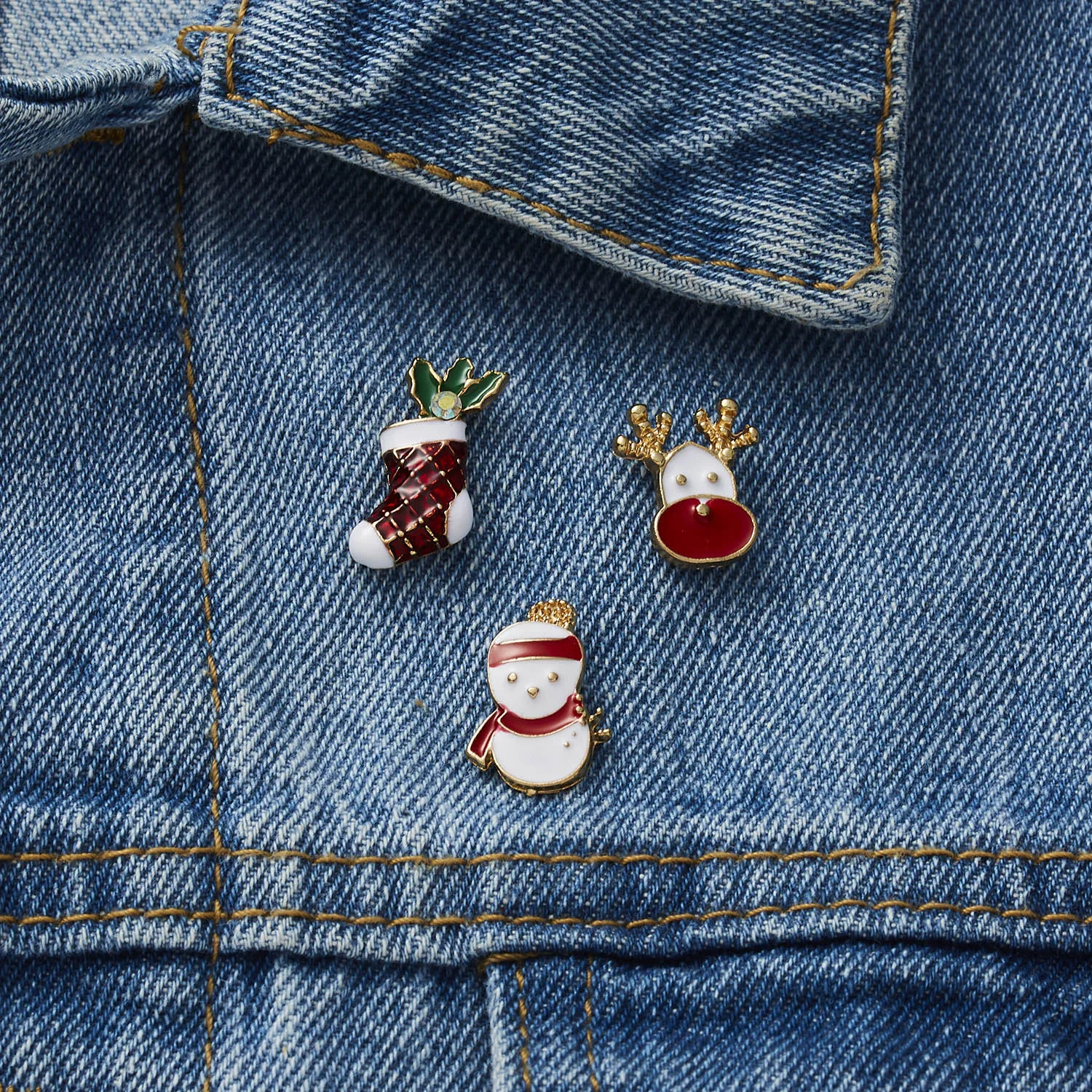 3 unids/set broches de Feliz Navidad calcetines de Navidad árbol de Navidad alce esmalte insignia broche pequeño mujeres moda fiesta joyería regalos