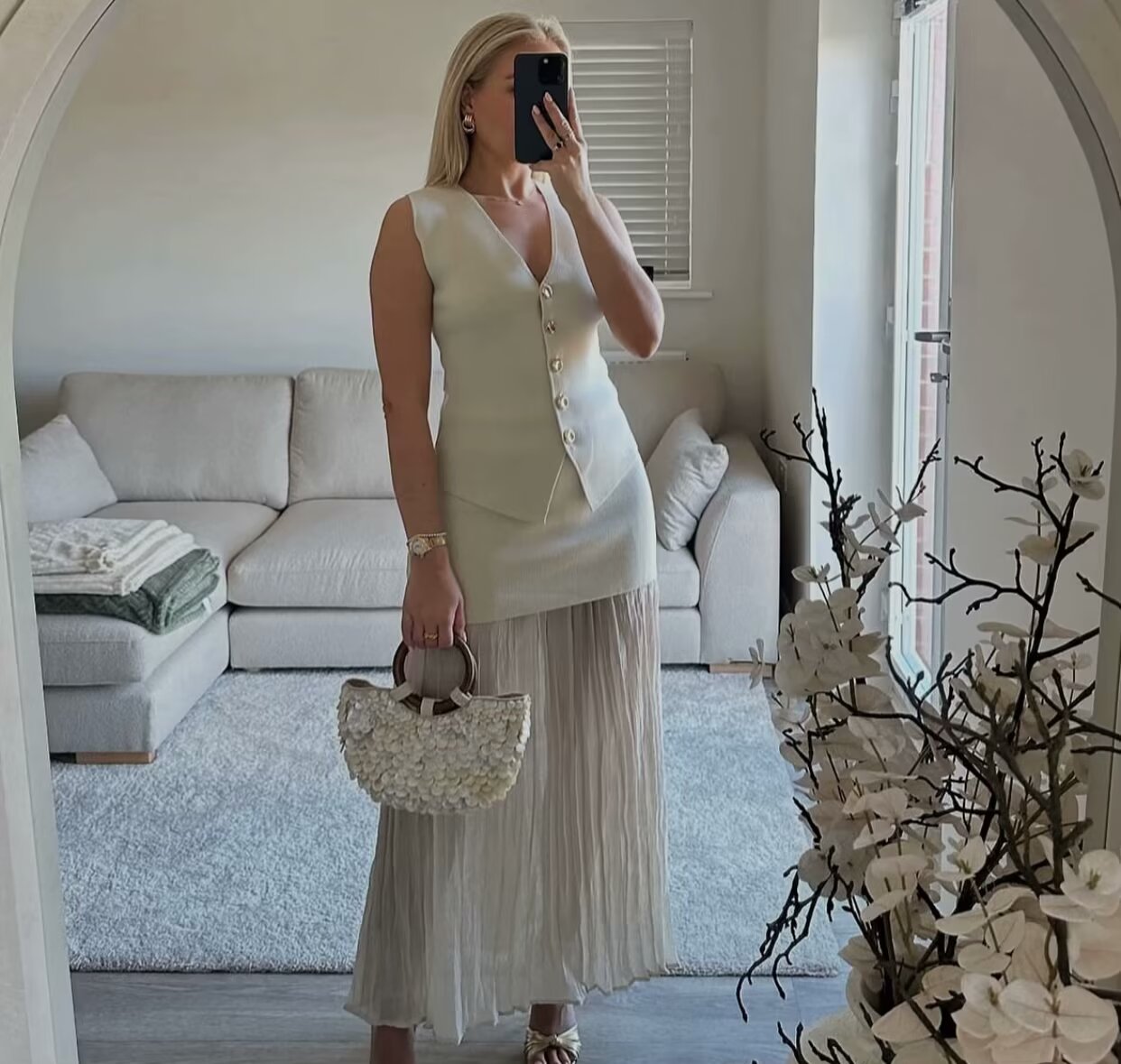 ETJ 2025 nova moda feminina elegante all-match com decote em V sem mangas colete jaqueta de malha