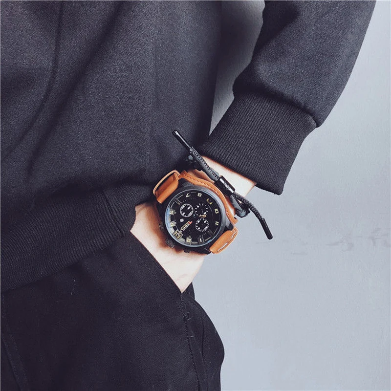 YIKAZE Retro นาฬิกาผู้ชายคลาสสิกหรูหราธุรกิจควอตซ์นาฬิกาแฟชั่น Big Dial สายหนังวันที่นาฬิกาข้อมือทหารสําหรับชาย