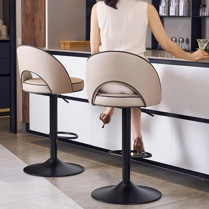 Nordic Modern เก้าอี้บาร์ห้องรับประทานอาหาร Beige สวยหรูหราเก้าอี้บาร์ปรับความสูง Confort Taburetes De Bar Home เฟอร์นิเจอร์