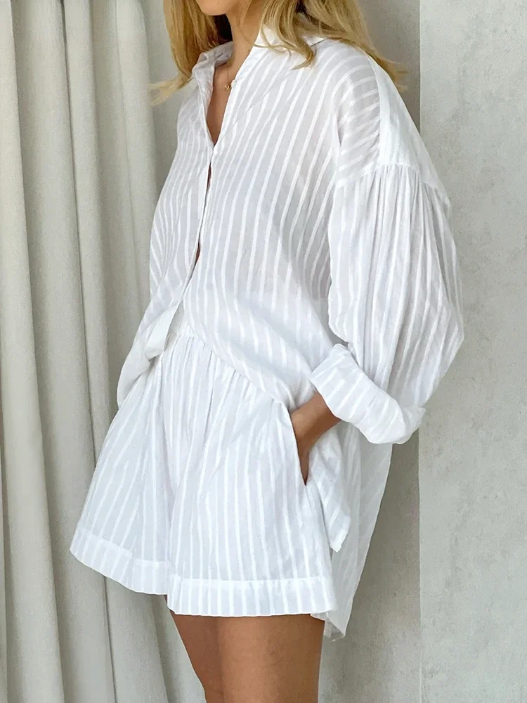 Wolfeel-Conjuntos de pantalones cortos informales a rayas Jacquard, camisa de manga farol con solapa acogedora, pantalones cortos de cintura elástica, trajes de verano, 2 piezas