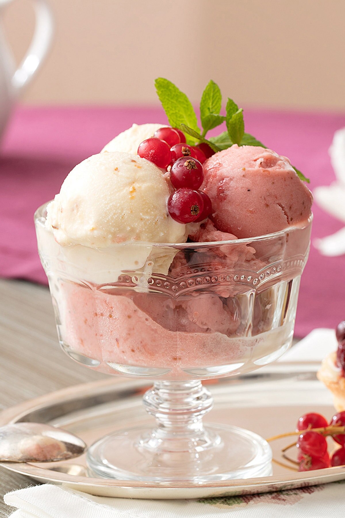Mangkuk Kaca 4 Buah Set Mangkuk Es Krim, Piring Kaca Piring Kaca Emas Mangkuk Salad Kreatif Piring Transparan Peralatan Makan Tulang Cina