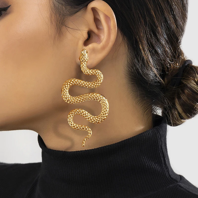 Avantgarde Sexy und übertriebene Halloween-Ohrringe in Schlangenform für Damen, modisch, Gothic, personalisierter Trend, Mädchen-Rock-Schmuck