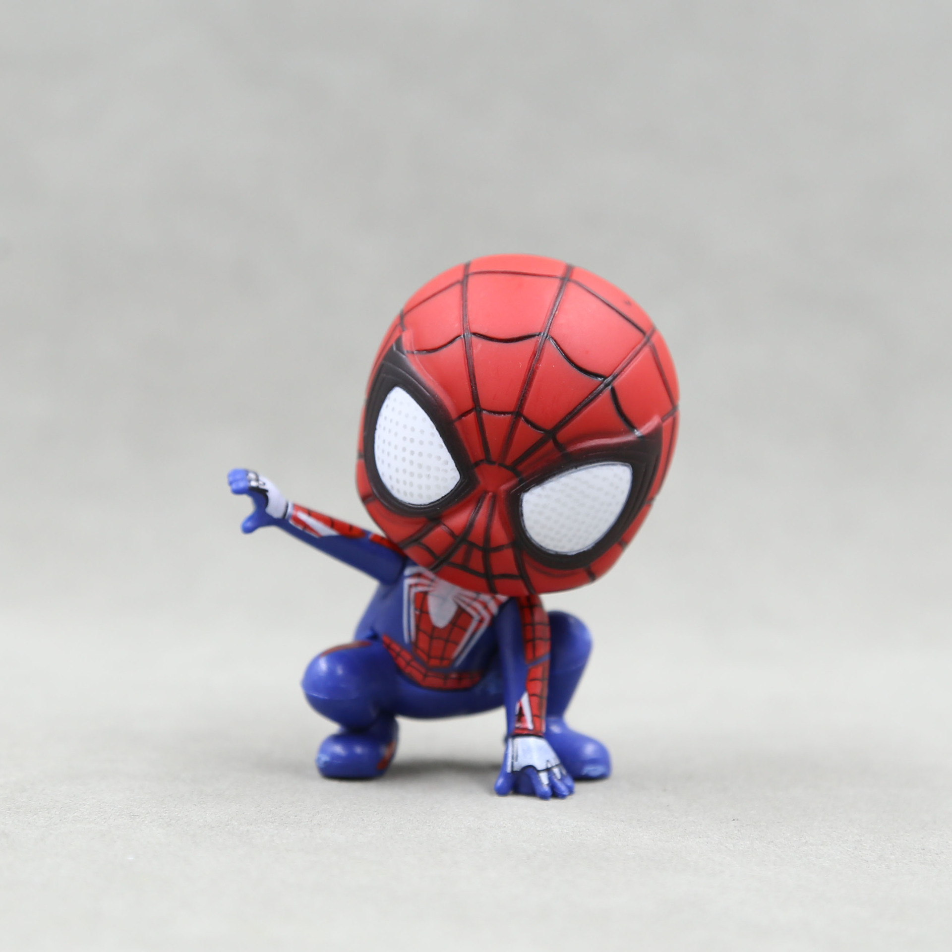 Marvel Spider-Man Figuras Anime para Crianças, Homem Aranha Modelo Brinquedos para Meninos, Versão Q, Decoração de Casa, Figuras de Ação do Carro, Presente de Aniversário, 8cm