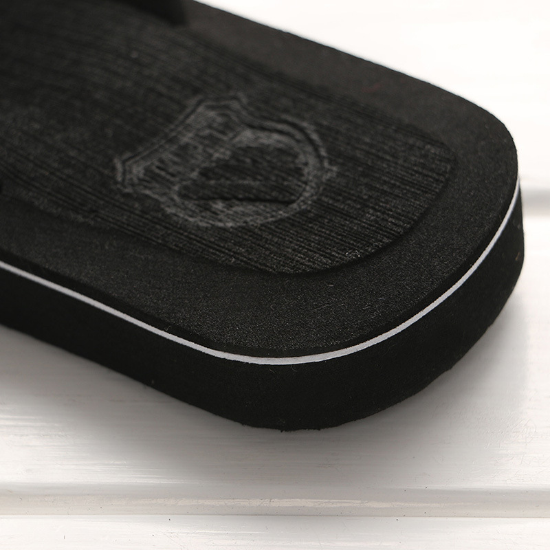 ฤดูร้อนผู้ชาย Flip-Flops รองเท้าแตะชายหาด Minimalist ขนาดใหญ่ Cross-Border ใหม่มาถึงคู่ Toe รองเท้าแตะทอง