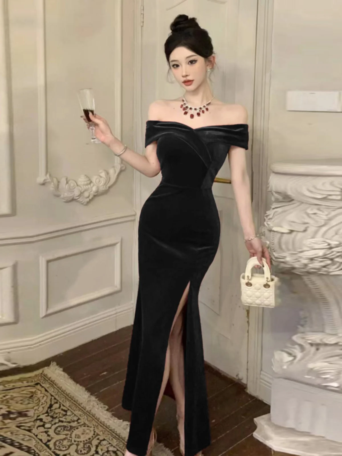 エレガントなベルベットロングドレスセクシーなワンショルダースリットフィッシュテールガウン女性のための甘いスタイルディープ V ネック長袖イブニングドレス