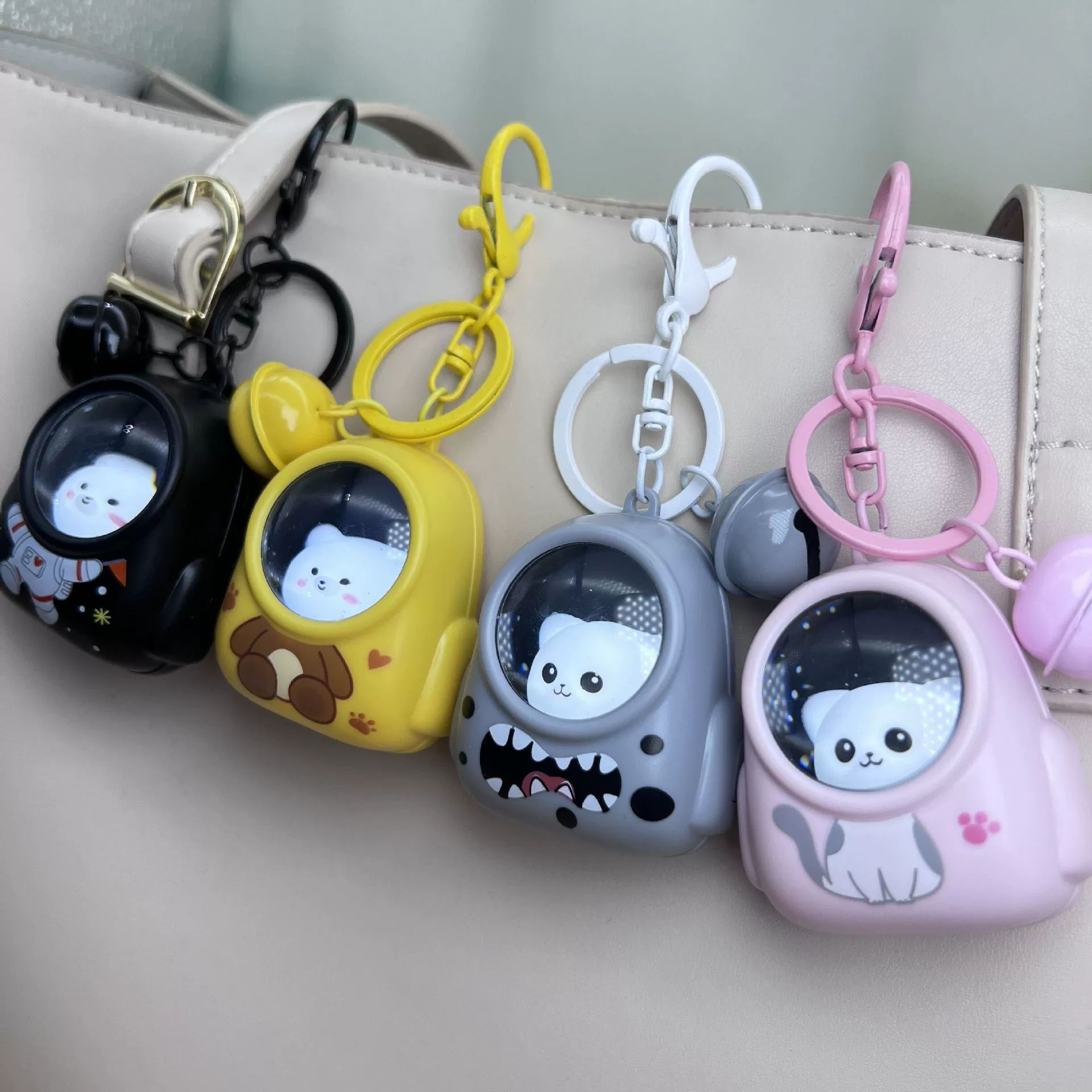 Cute Bear Bag Small Night Light Keychains Kawaii Bags Hang Web Celebrity Atmosphere Light Key Chain
